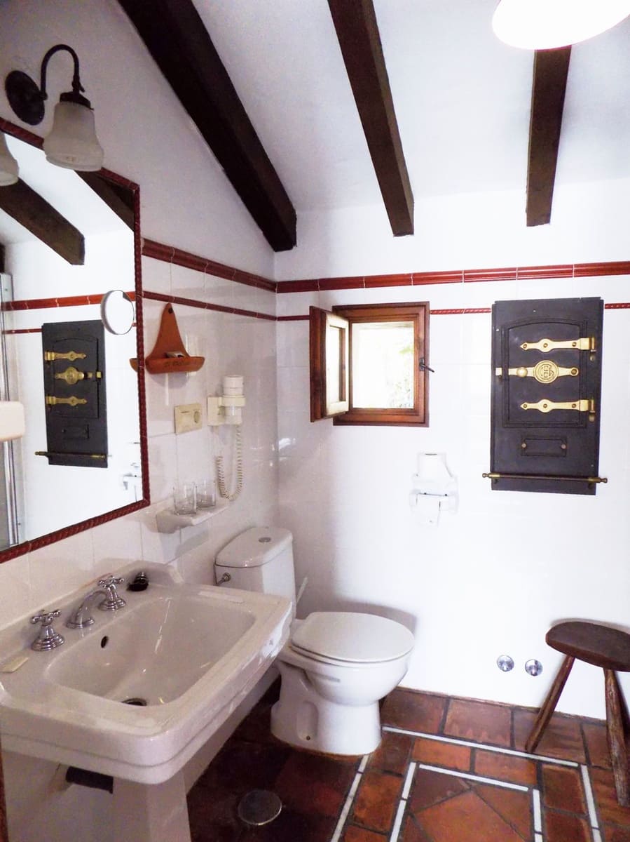 13 chambre Finca/Maison de Campagne à vendre à Llanes avec piscine - 850 000 € (Ref: 4805562)