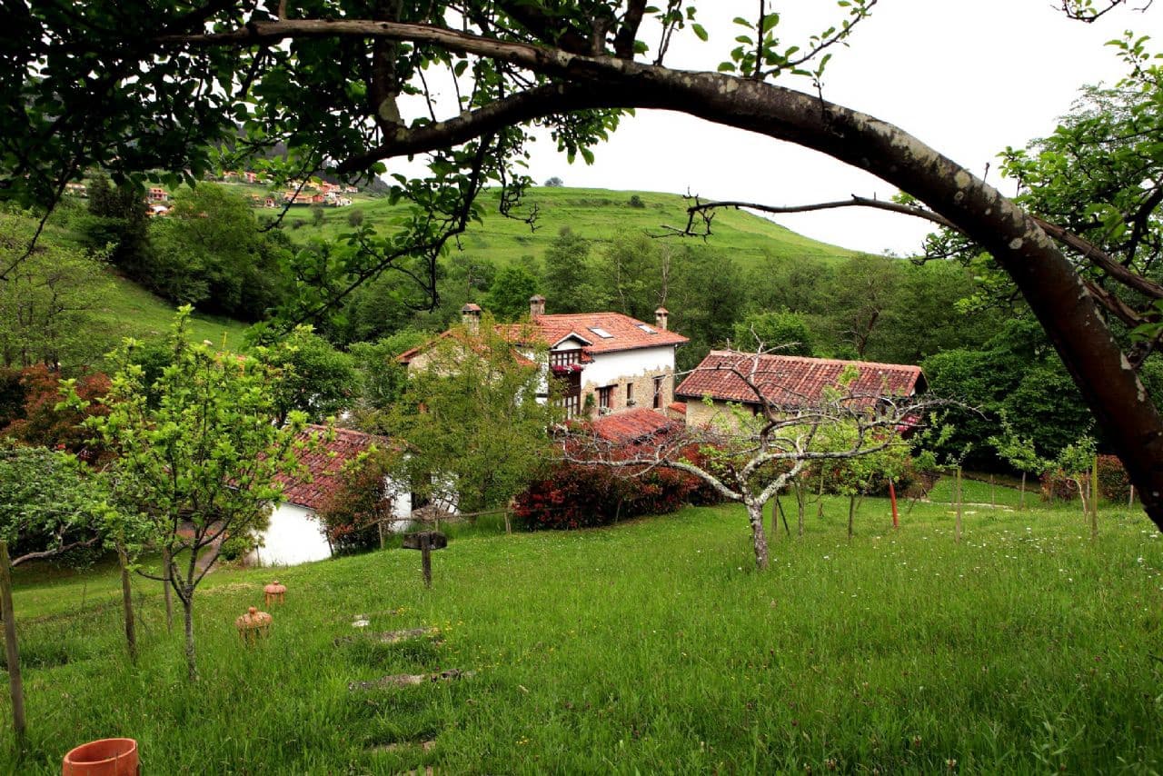 13 chambre Finca/Maison de Campagne à vendre à Llanes avec piscine - 850 000 € (Ref: 4805562)