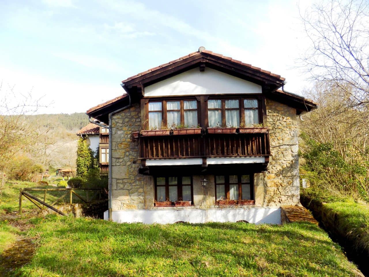 13 chambre Finca/Maison de Campagne à vendre à Llanes avec piscine - 850 000 € (Ref: 4805562)