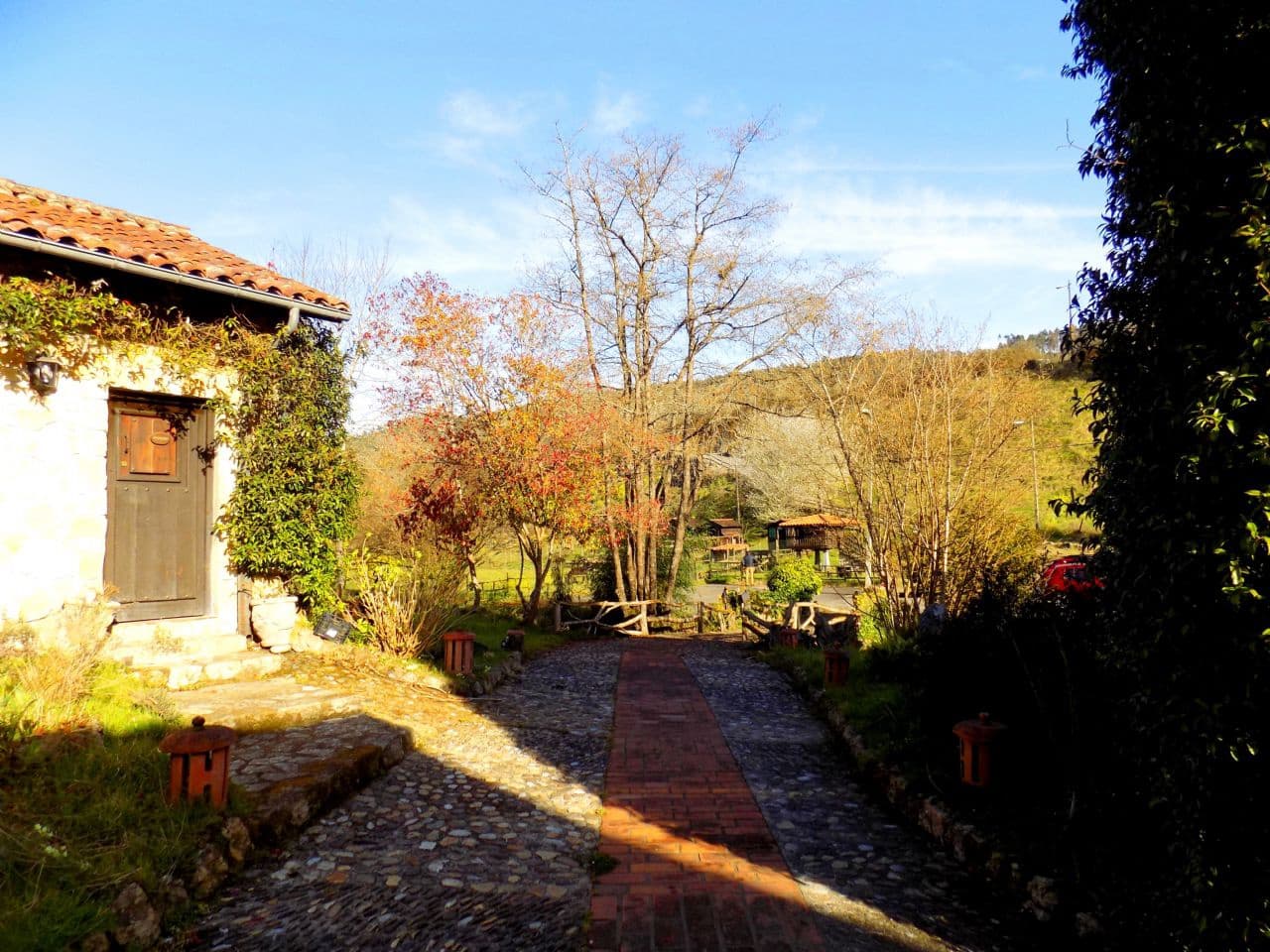 13 chambre Finca/Maison de Campagne à vendre à Llanes avec piscine - 850 000 € (Ref: 4805562)