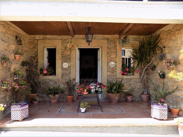 3 slaapkamer Villa te koop in Pravia met garage - € 420.000 (Ref: 4805571)