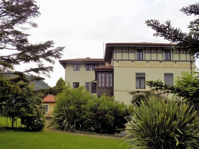 9 soveværelse Villa til salg i Pravia med garage - € 1.240.000 (Ref: 4805582)