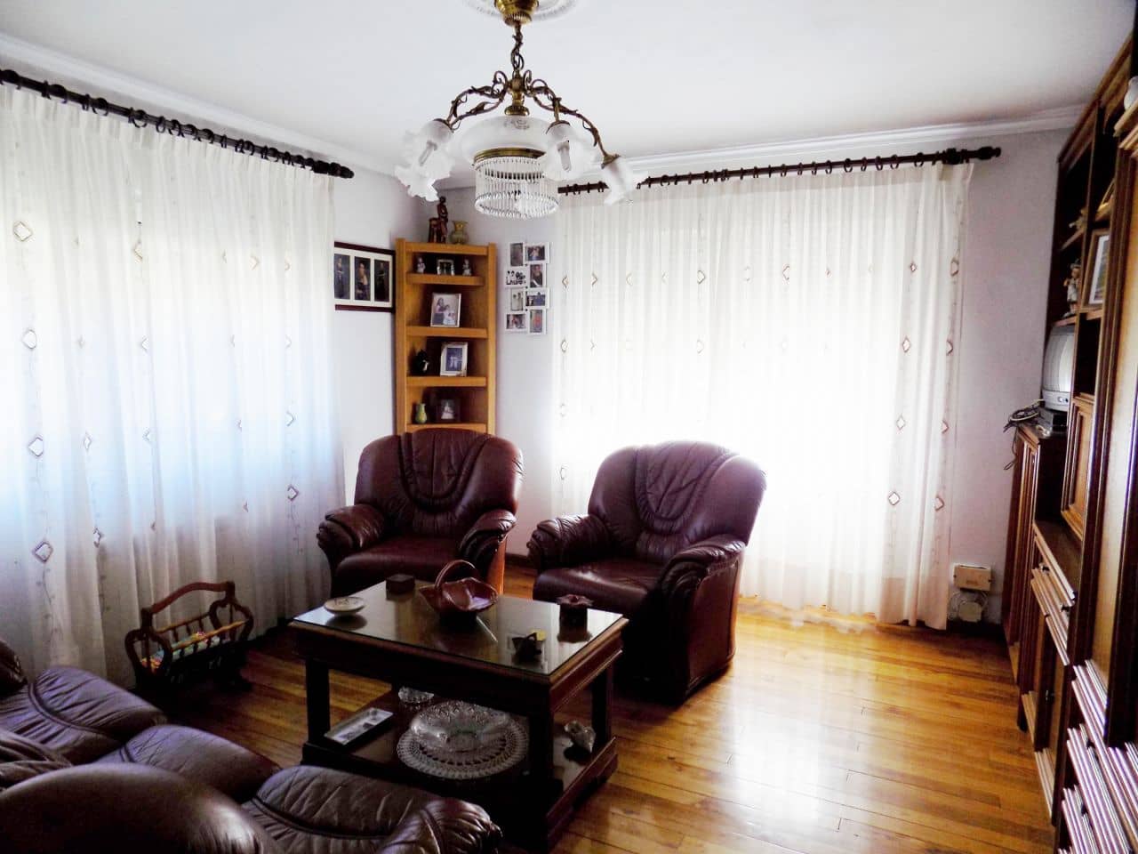 4 soveværelse Villa til salg i Pravia med garage - € 560.000 (Ref: 4805591)