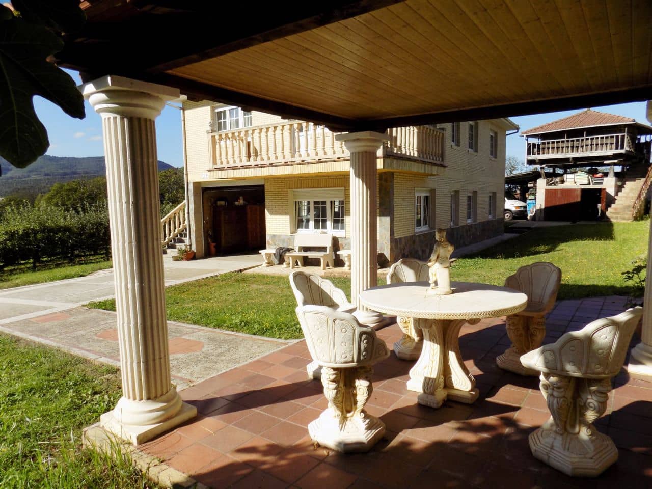 4 soveværelse Villa til salg i Pravia med garage - € 560.000 (Ref: 4805591)