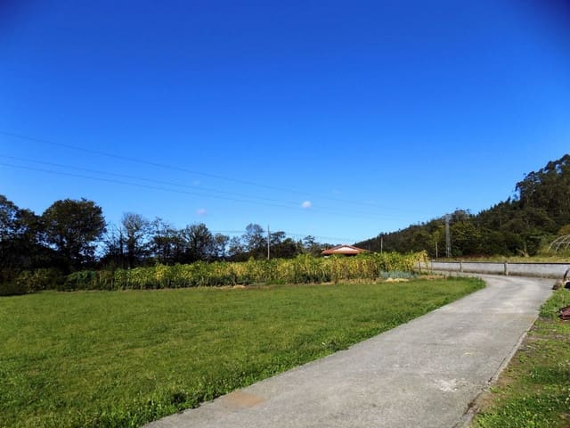 4 sypialnia Willa na sprzedaż w Pravia z garażem - 560 000 € (Ref: 4805591)