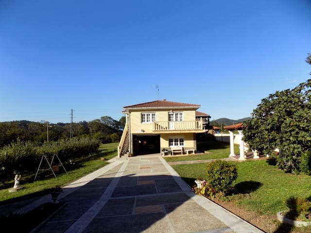 4 sypialnia Willa na sprzedaż w Pravia z garażem - 560 000 € (Ref: 4805591)