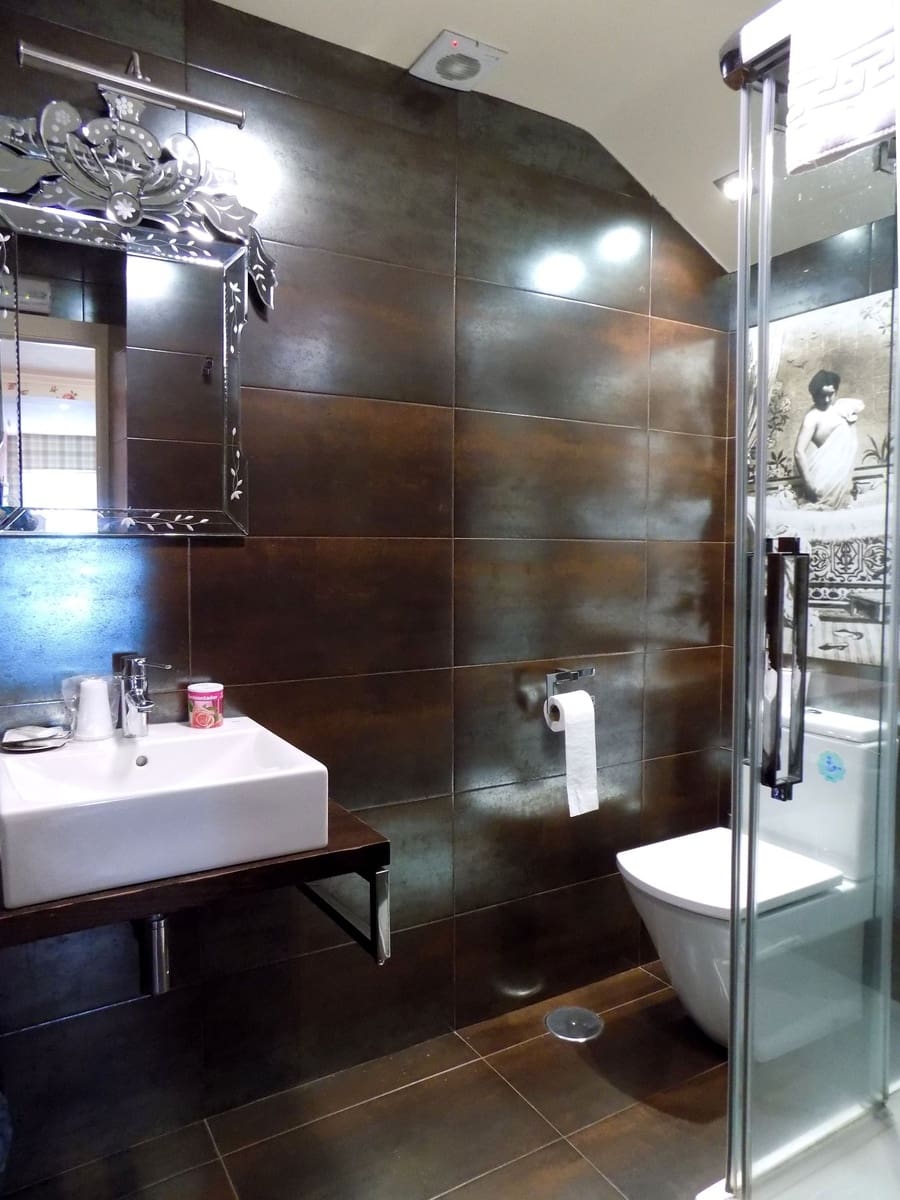 8 slaapkamer Villa te koop in Cudillero met garage - € 490.000 (Ref: 4835432)