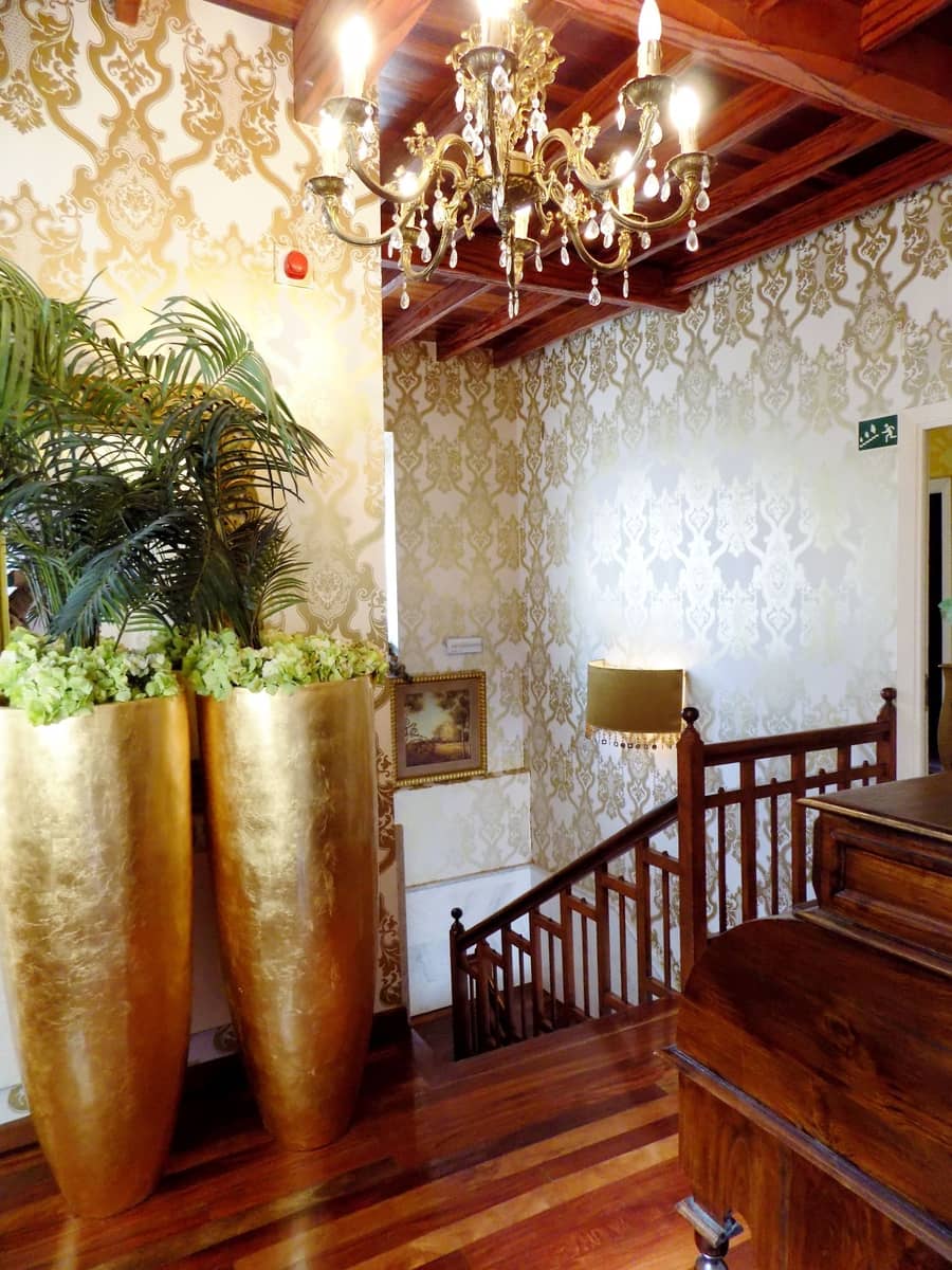 8 slaapkamer Villa te koop in Cudillero met garage - € 490.000 (Ref: 4835432)