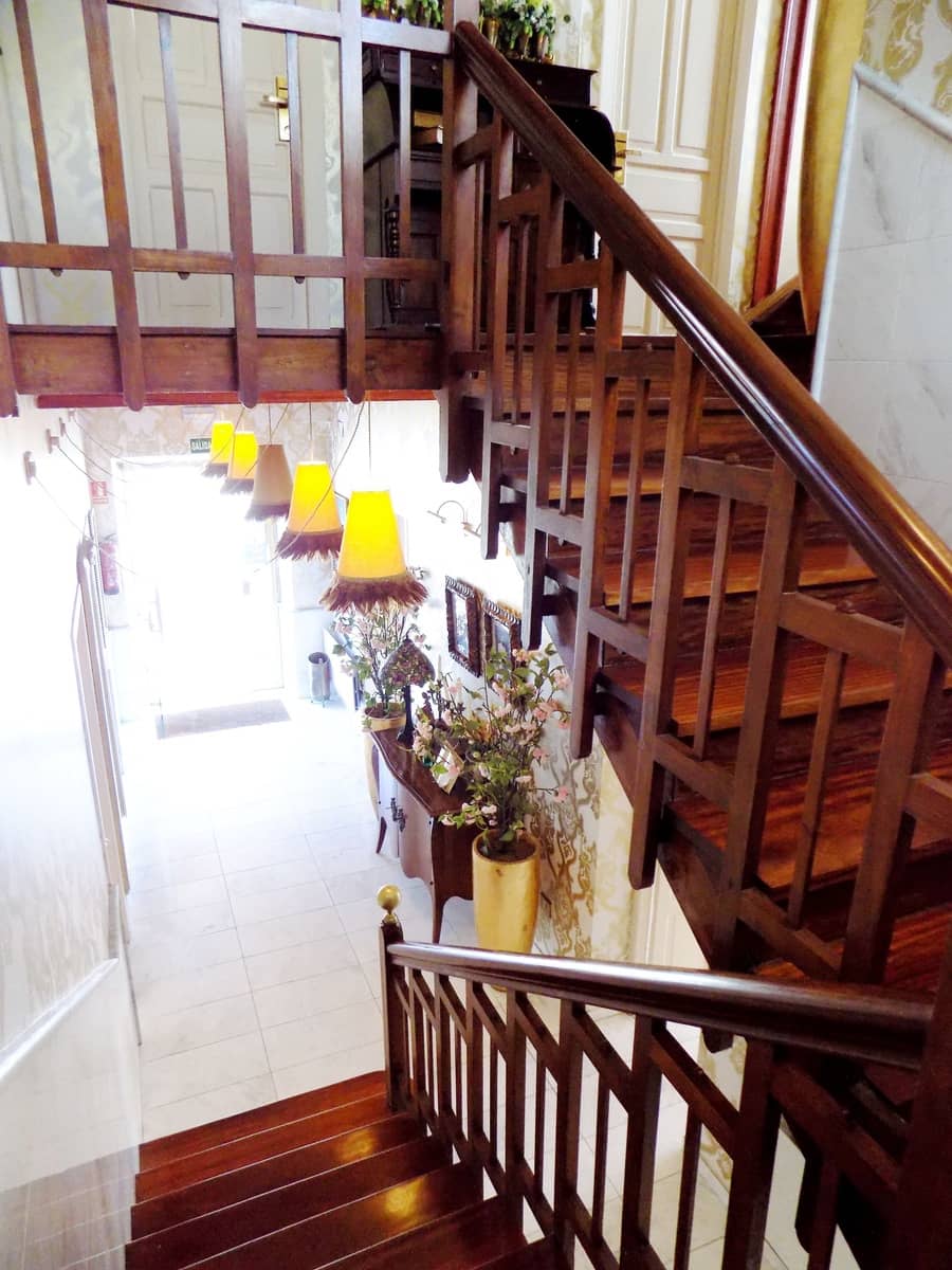 8 slaapkamer Villa te koop in Cudillero met garage - € 490.000 (Ref: 4835432)