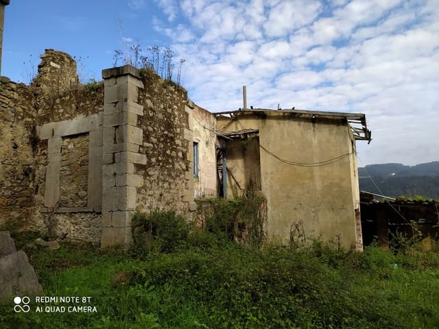 6 soveværelse Byhus til salg i Pravia - € 90.000 (Ref: 5618132)