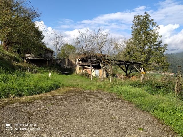 6 soveværelse Byhus til salg i Pravia - € 90.000 (Ref: 5618132)