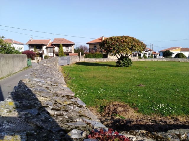 Mark till salu i Cudillero - 75 000 € (Ref: 5634792)