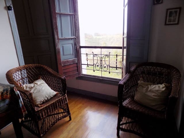 4 camera da letto Casa in vendita in Salas con garage - 60.000 € (Rif: 6128429)