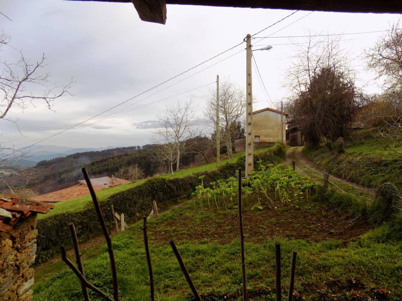 4 soveværelse Byhus til salg i Salas med garage - € 60.000 (Ref: 6128429)