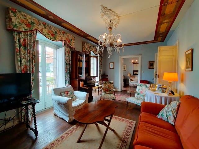 9 soverom Villa til salgs i Pravia - € 355 000 (Ref: 6269676)