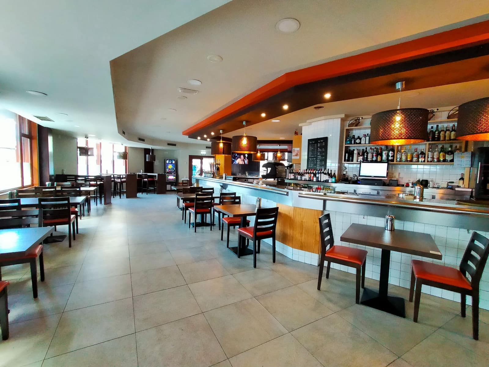 Commerciale in vendita in Pravia - 275.000 € (Rif: 6276796)