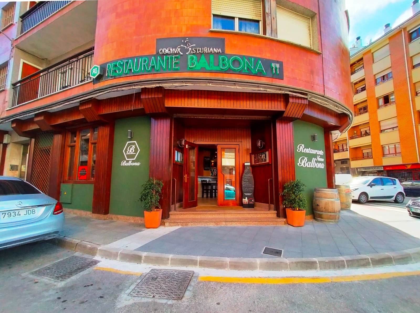 Commerciale in vendita in Pravia - 275.000 € (Rif: 6276796)