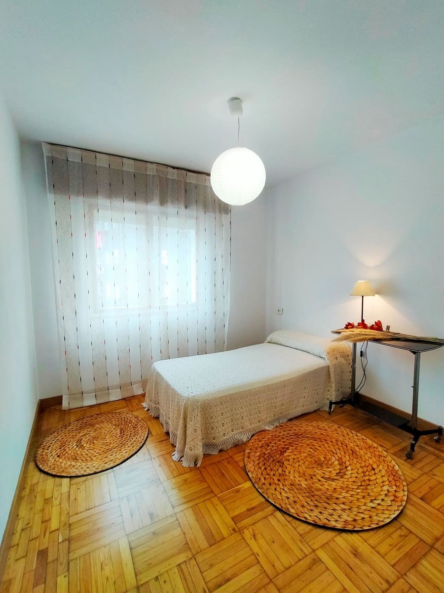 4 soveværelse Lejlighed til salg i Pravia med garage - € 125.000 (Ref: 6318602)