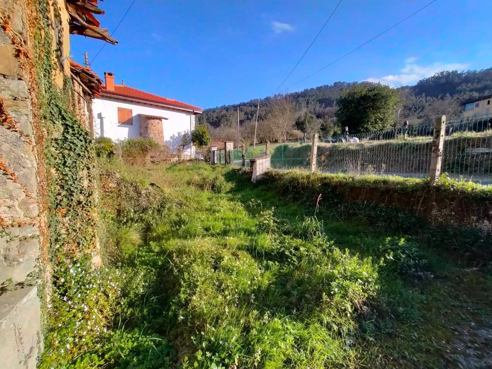 Grunde uden byggetilladelser til salg i Pravia - € 100.000 (Ref: 6322780)