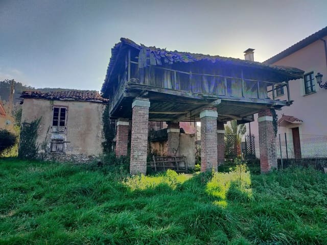 Undeveloped Land for sale in Pravia - € 100,000 (Ref: 6322780)