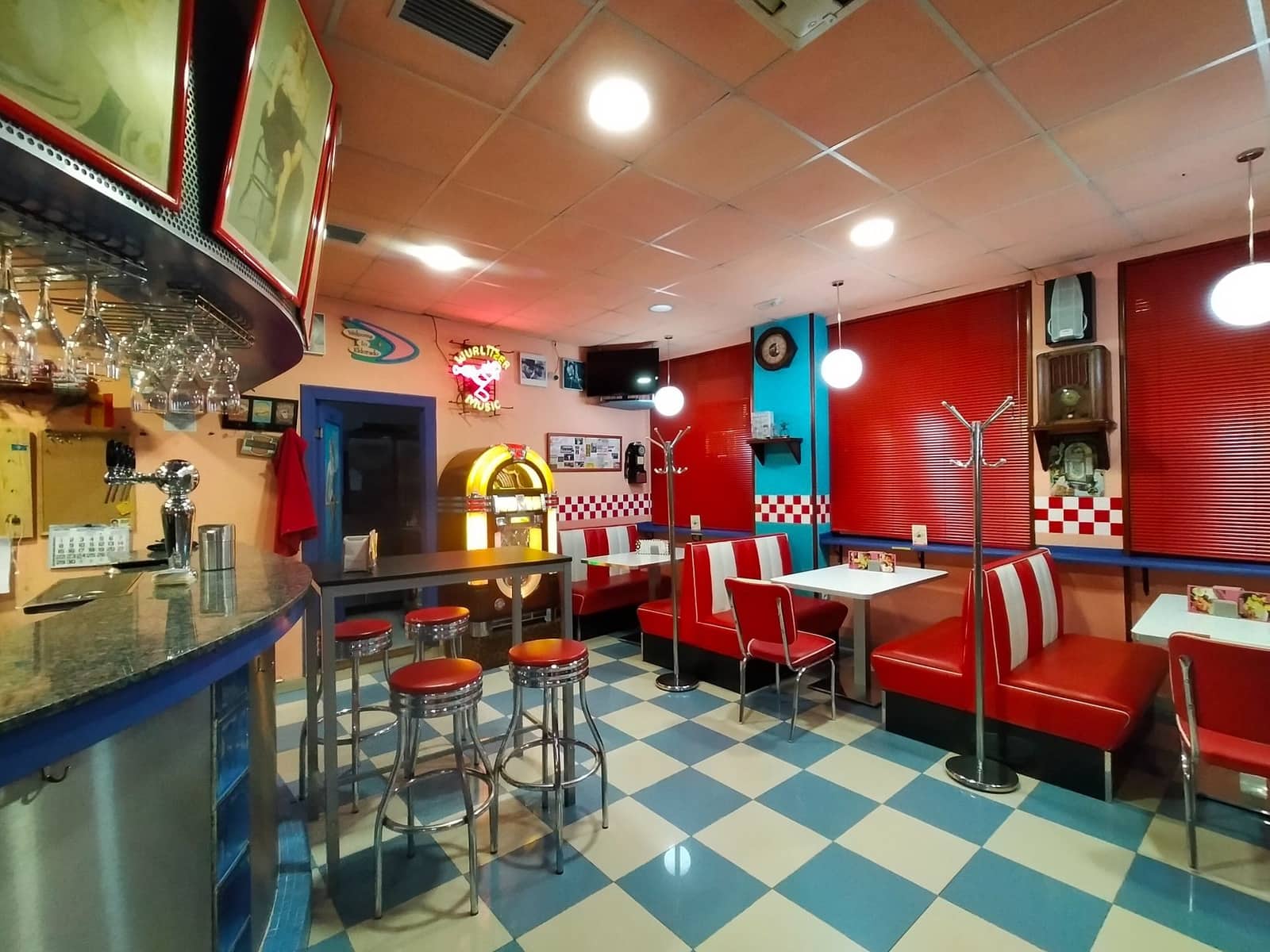 Erhverv til salg i Pravia - € 350.000 (Ref: 6480288)