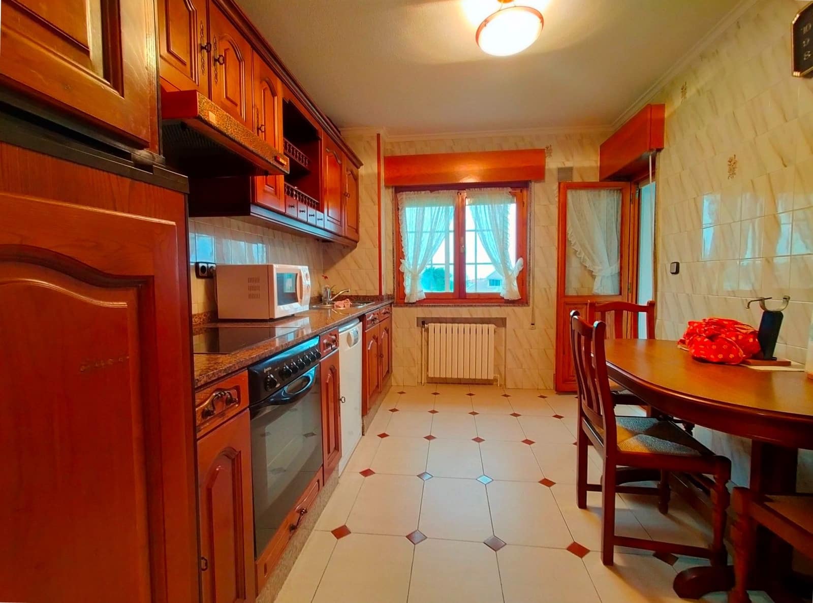 7 soveværelse Villa til salg i Muros de Nalon - € 830.000 (Ref: 7066271)