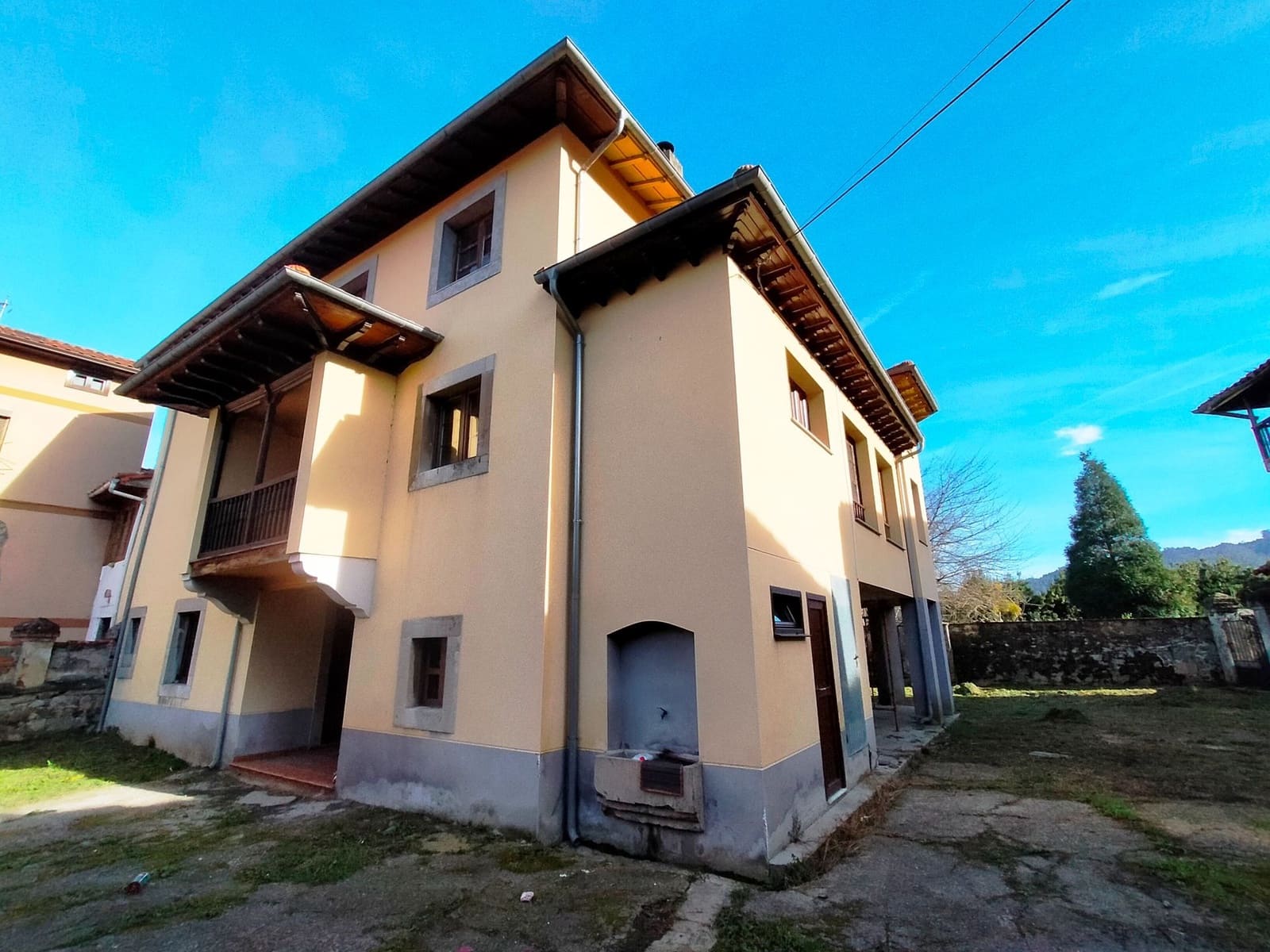 8 soveværelse Villa til salg i Pravia - € 390.000 (Ref: 7333117)