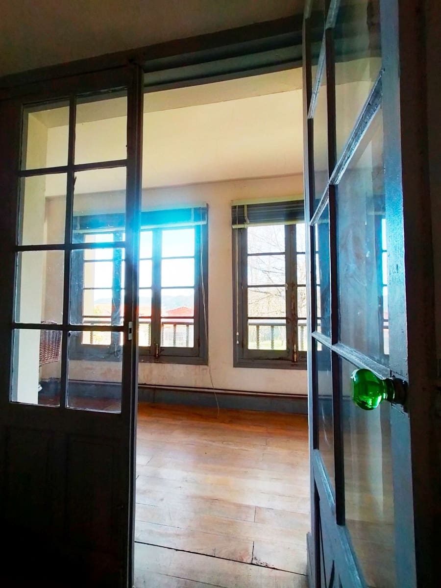 8 soveværelse Villa til salg i Pravia - € 390.000 (Ref: 7333117)