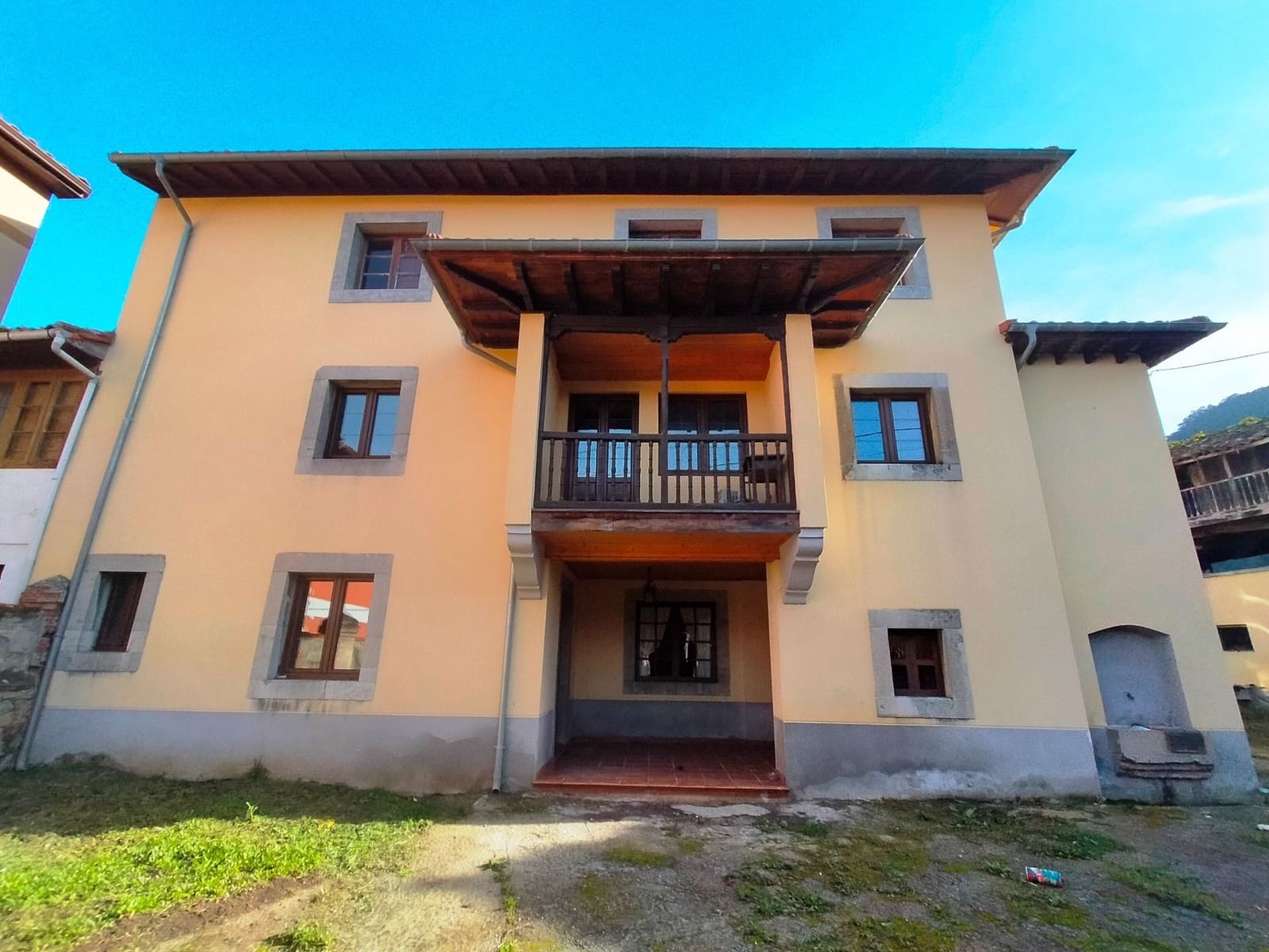 8 soveværelse Villa til salg i Pravia - € 390.000 (Ref: 7333117)