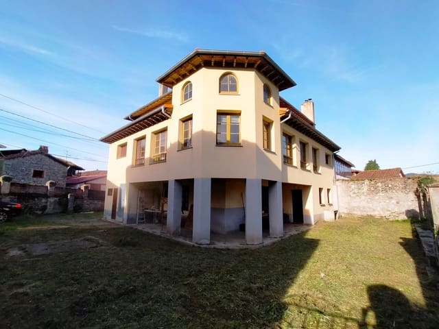 8 soveværelse Villa til salg i Pravia - € 390.000 (Ref: 7333117)