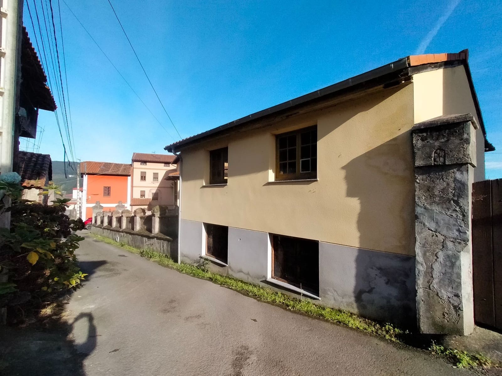 8 soveværelse Villa til salg i Pravia - € 390.000 (Ref: 7333117)