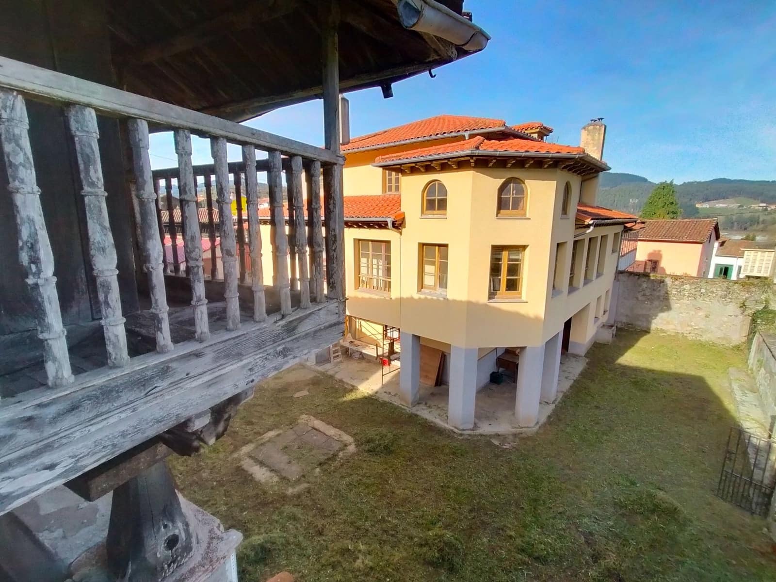 8 soveværelse Villa til salg i Pravia - € 390.000 (Ref: 7333117)