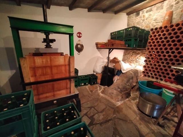 Undeveloped Land for sale in Pravia - € 53,340 (Ref: 7410774)