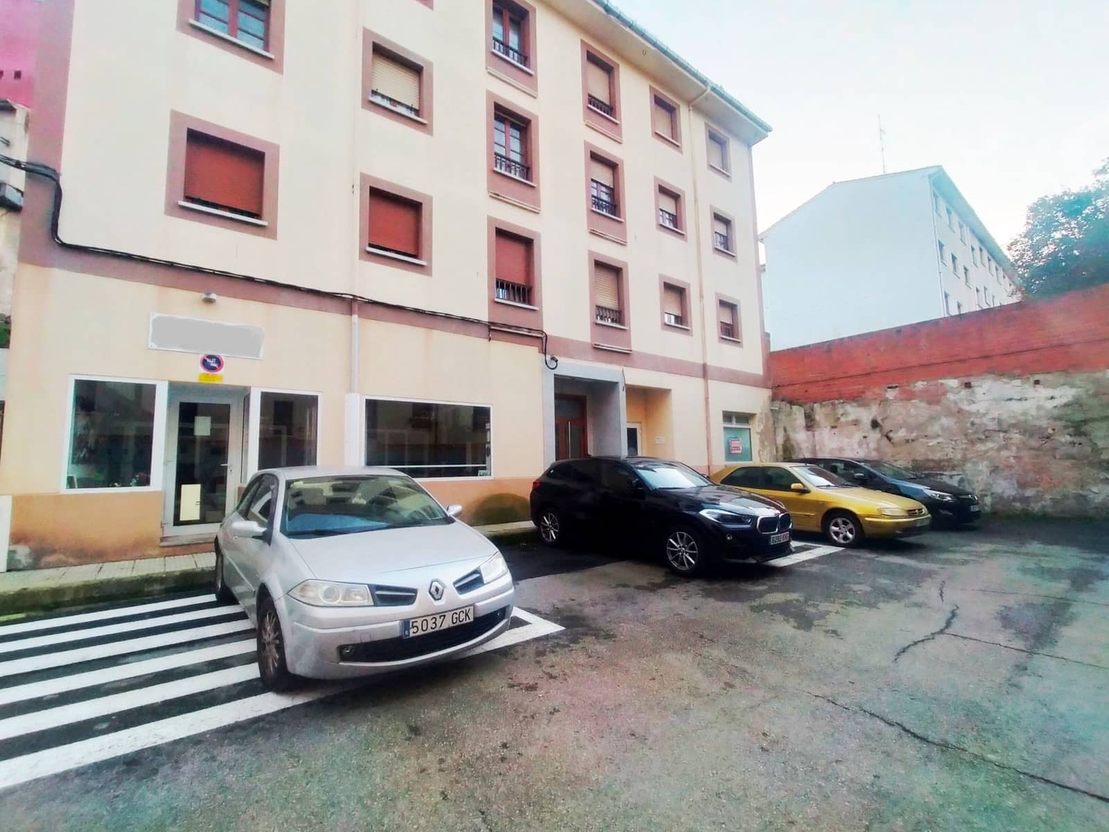 Erhverv til salg i Cudillero - € 40.000 (Ref: 7436315)