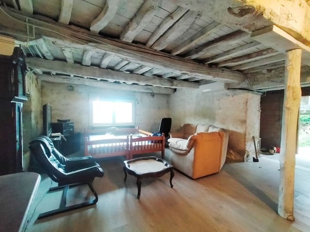 3 quarto Casa em Banda para venda em Pravia com garagem - 150 000 € (Ref: 7524377)