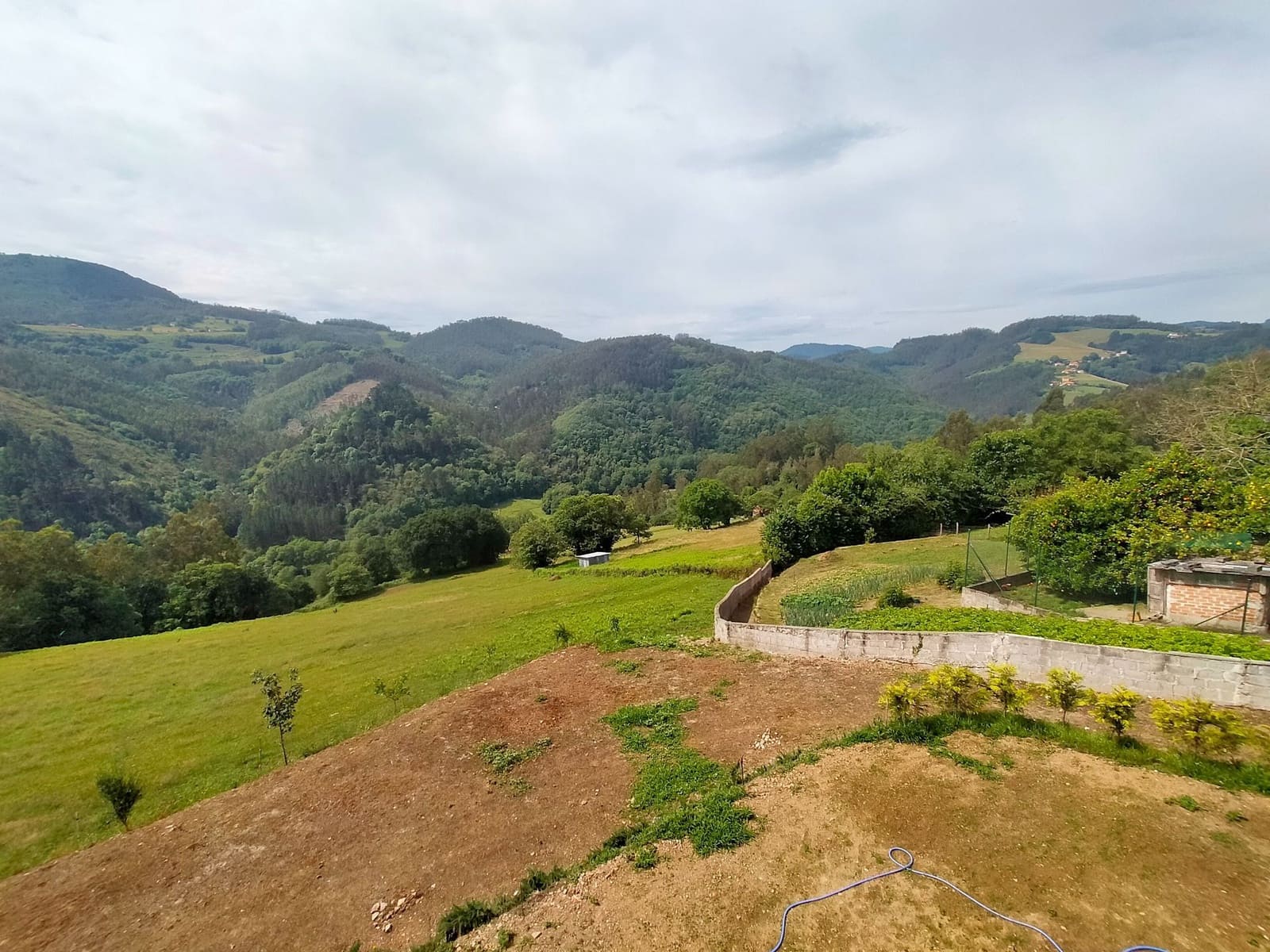 10 soverom Hus til salgs i Pravia med garasje - € 410 000 (Ref: 7642608)