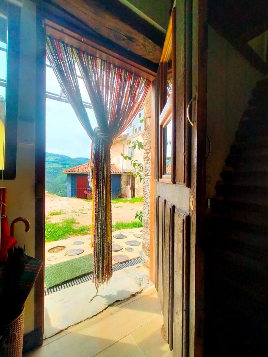 10 soverom Hus til salgs i Pravia med garasje - € 410 000 (Ref: 7642608)