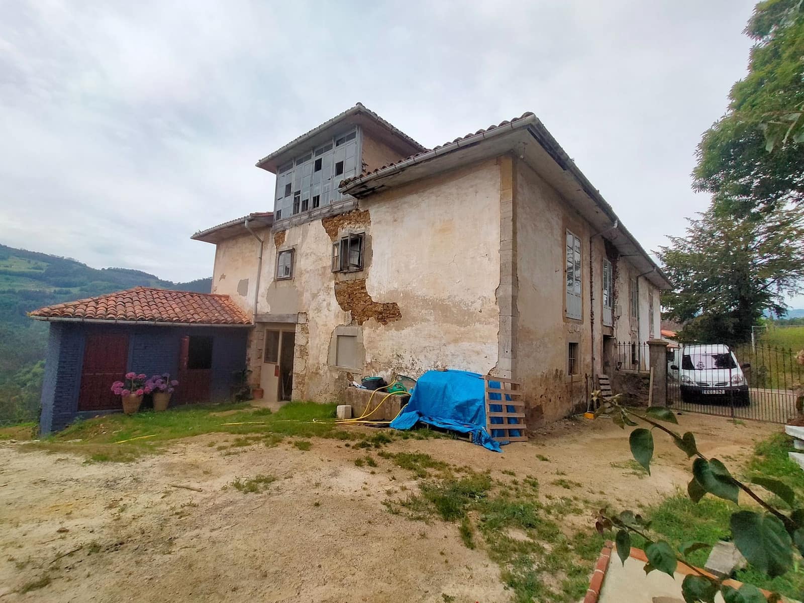 10 soverom Hus til salgs i Pravia med garasje - € 410 000 (Ref: 7642608)