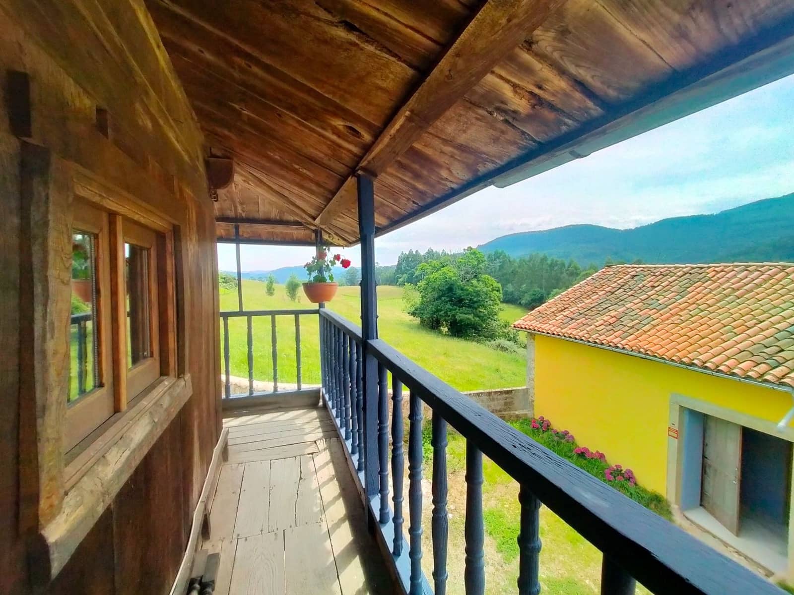 10 soverom Hus til salgs i Pravia med garasje - € 410 000 (Ref: 7642608)