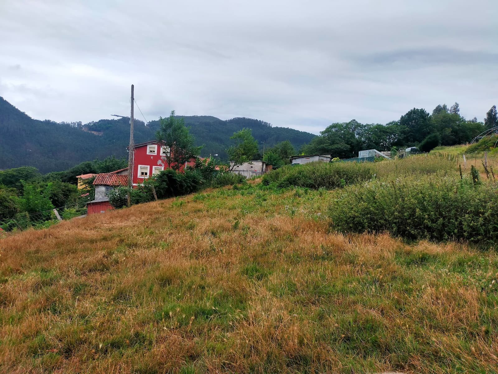 Grunde uden byggetilladelser til salg i Pravia - € 60.000 (Ref: 7704233)