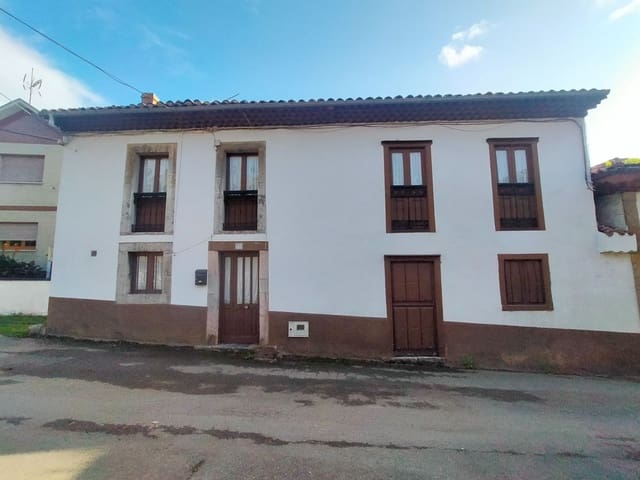 3 bedroom Townhouse for sale in Pravia with garage - € 85,000 (Ref: 7807279)
