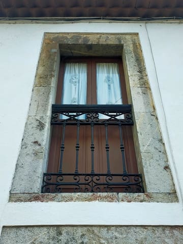 3 bedroom Townhouse for sale in Pravia with garage - € 85,000 (Ref: 7807279)