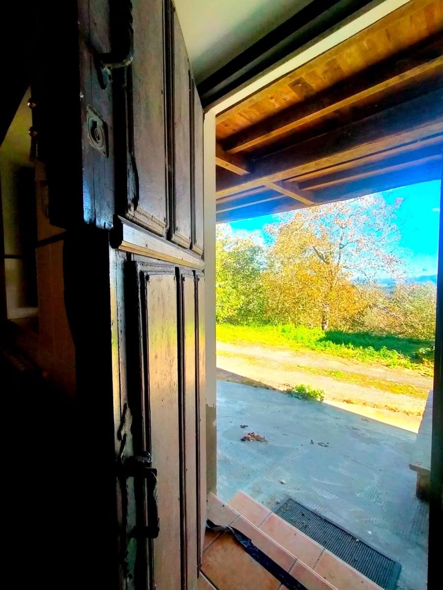 3 soverom Hus til salgs i Salas med garasje - € 220 000 (Ref: 7885577)