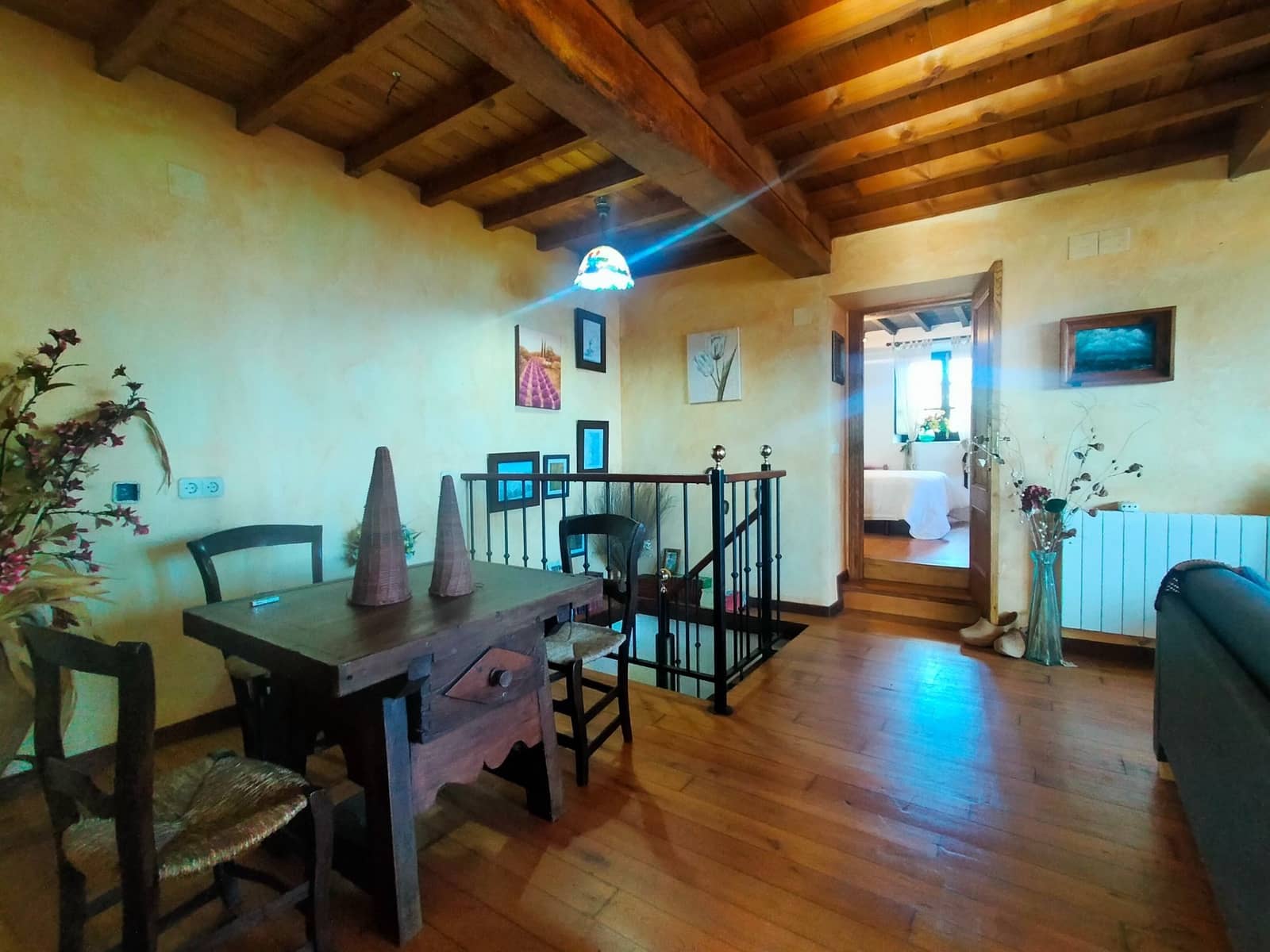 3 soverom Hus til salgs i Salas med garasje - € 220 000 (Ref: 7885577)