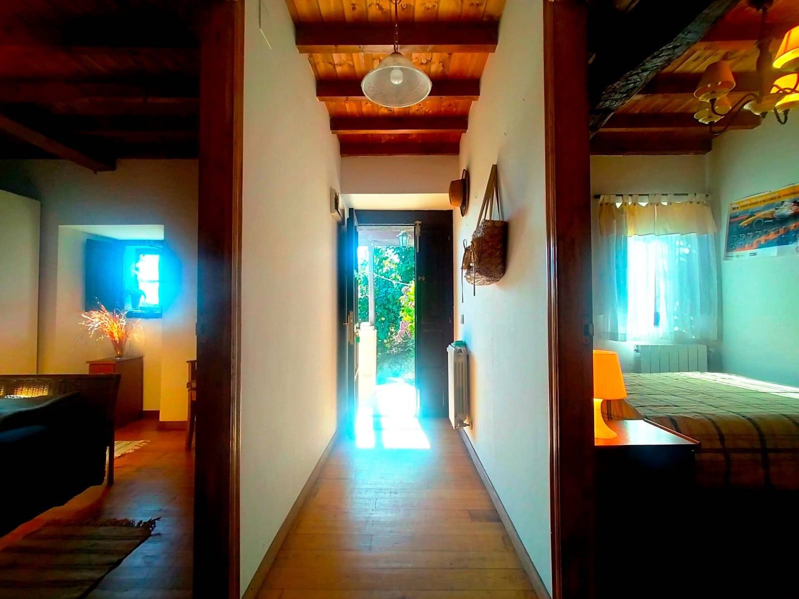 3 soverom Hus til salgs i Salas med garasje - € 220 000 (Ref: 7885577)