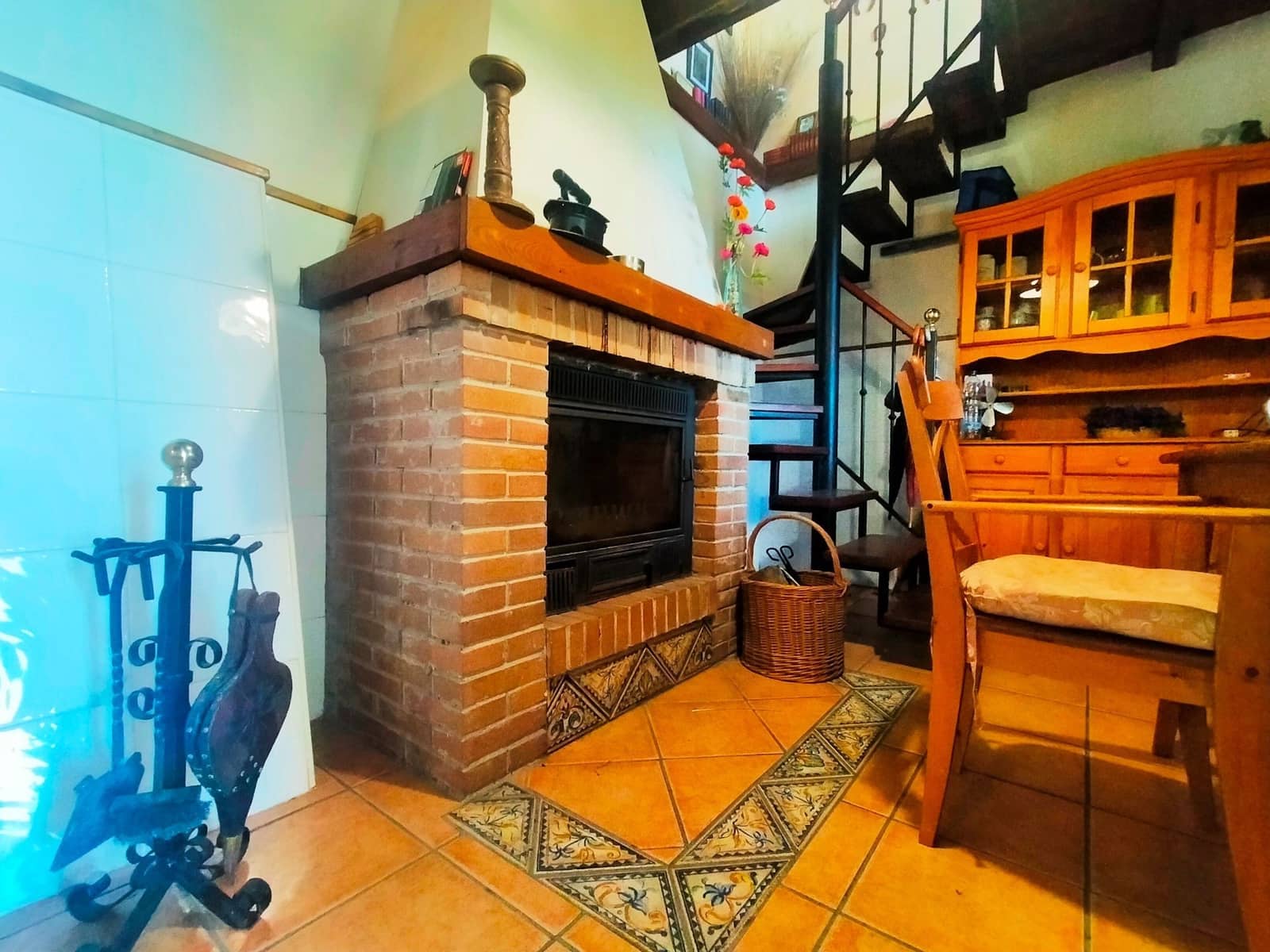 3 soverom Hus til salgs i Salas med garasje - € 220 000 (Ref: 7885577)