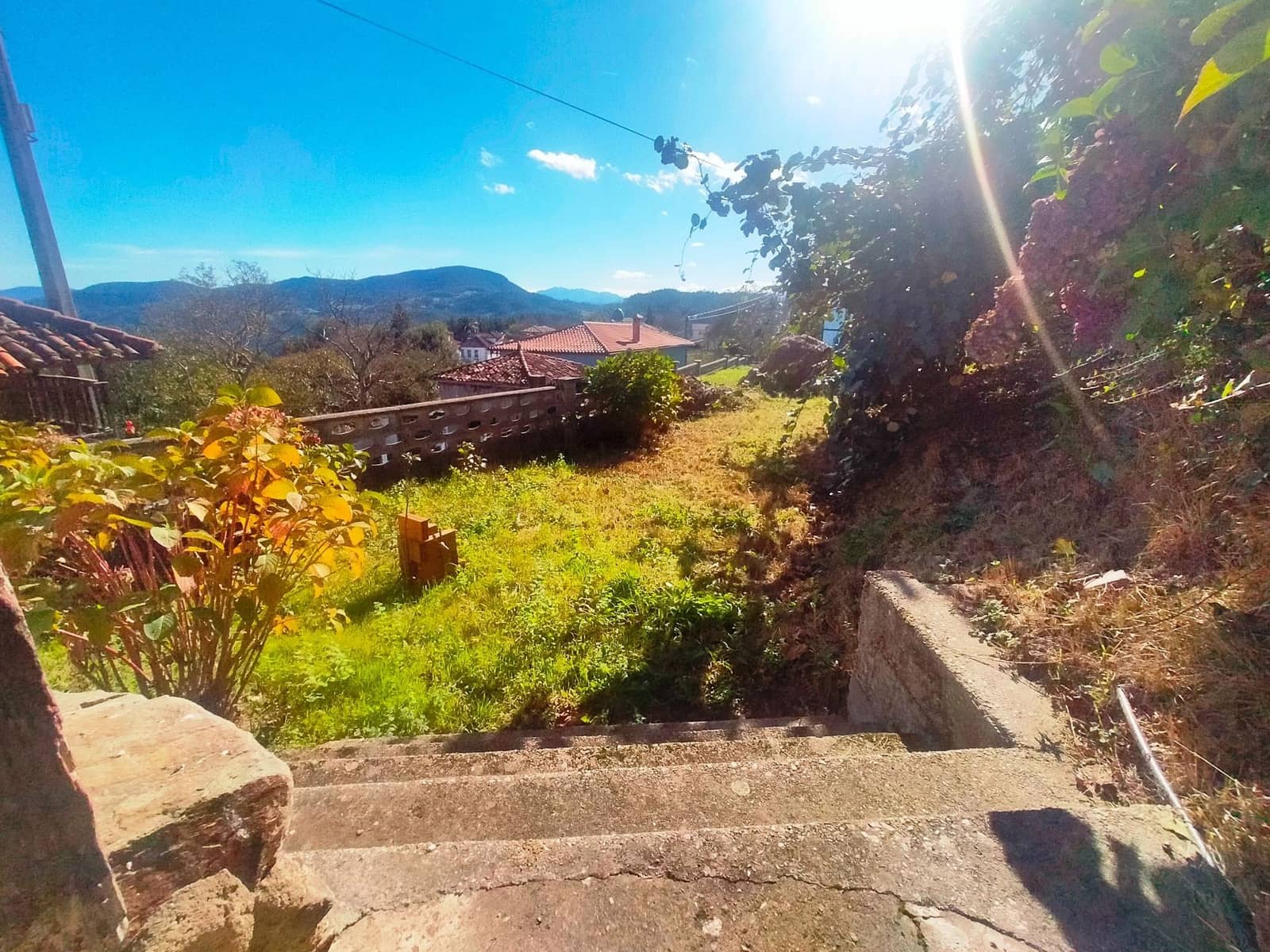 3 soverom Hus til salgs i Salas med garasje - € 220 000 (Ref: 7885577)