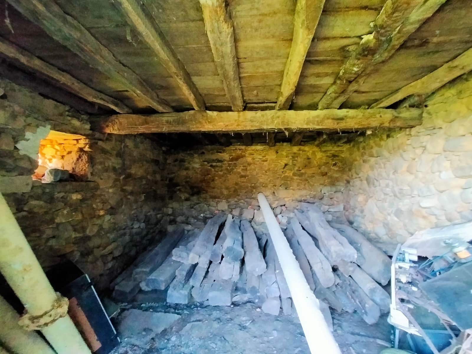 5 soveværelse Byhus til salg i Cudillero - € 125.000 (Ref: 8095913)