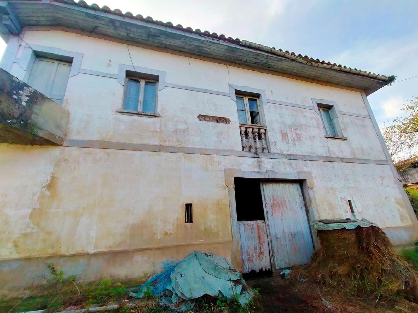 5 soveværelse Byhus til salg i Cudillero - € 125.000 (Ref: 8095913)