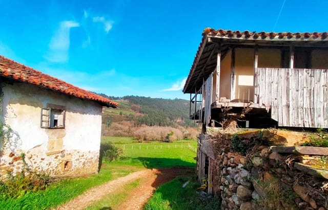 5 quarto Casa em Banda para venda em Cudillero - 125 000 € (Ref: 8095913)